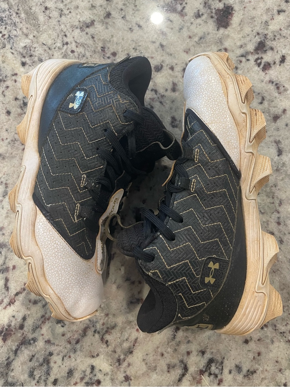 Under Armour Youth Baseball Cleats